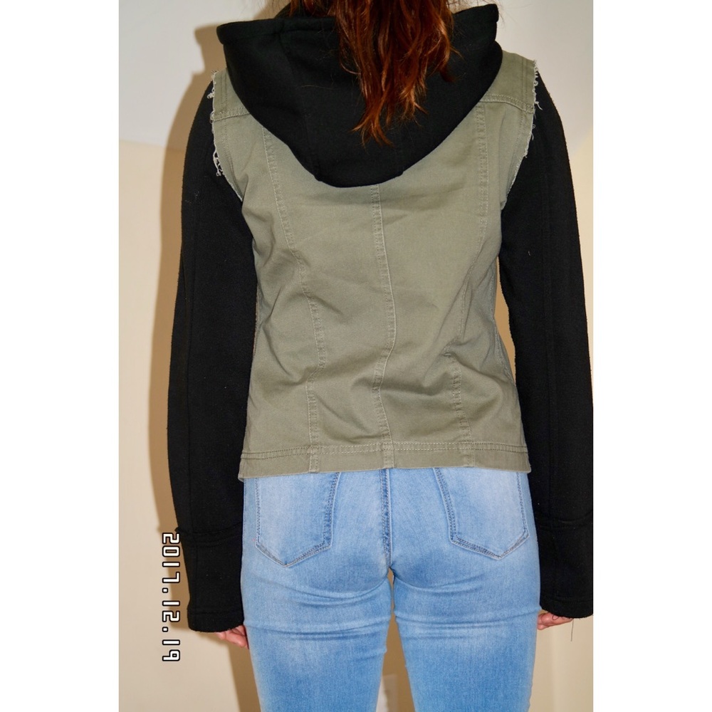 Utility Jacket - Picture 2 of 2